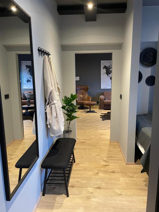 Lovely Apartment With Hot Tub Access Akureyri Kültér fotó